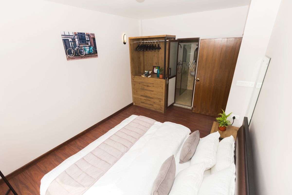 Balcony Suite - Bedroom 2